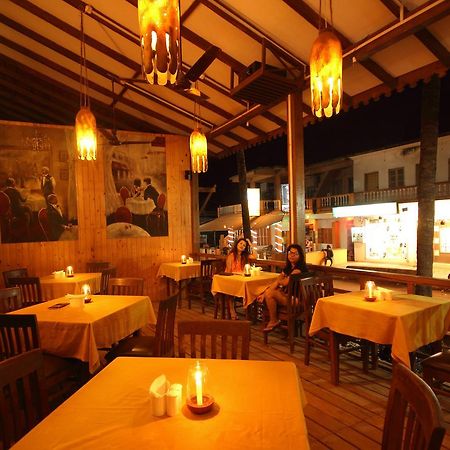 De Baga Deck Comforts Calangute Εξωτερικό φωτογραφία